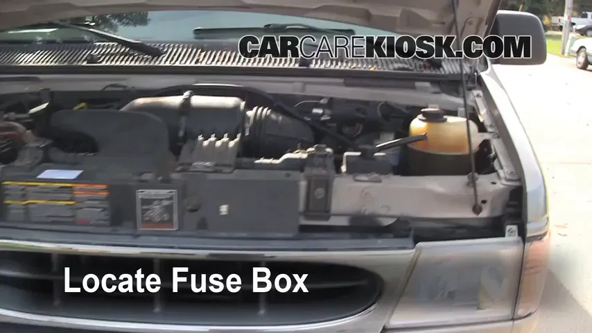 2001 Ford E-150 Econoline Club Wagon XLT 5.4L V8 Fuse (Engine)
